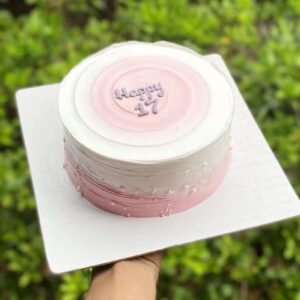 Vanilla Birthday Cake 1 Pound